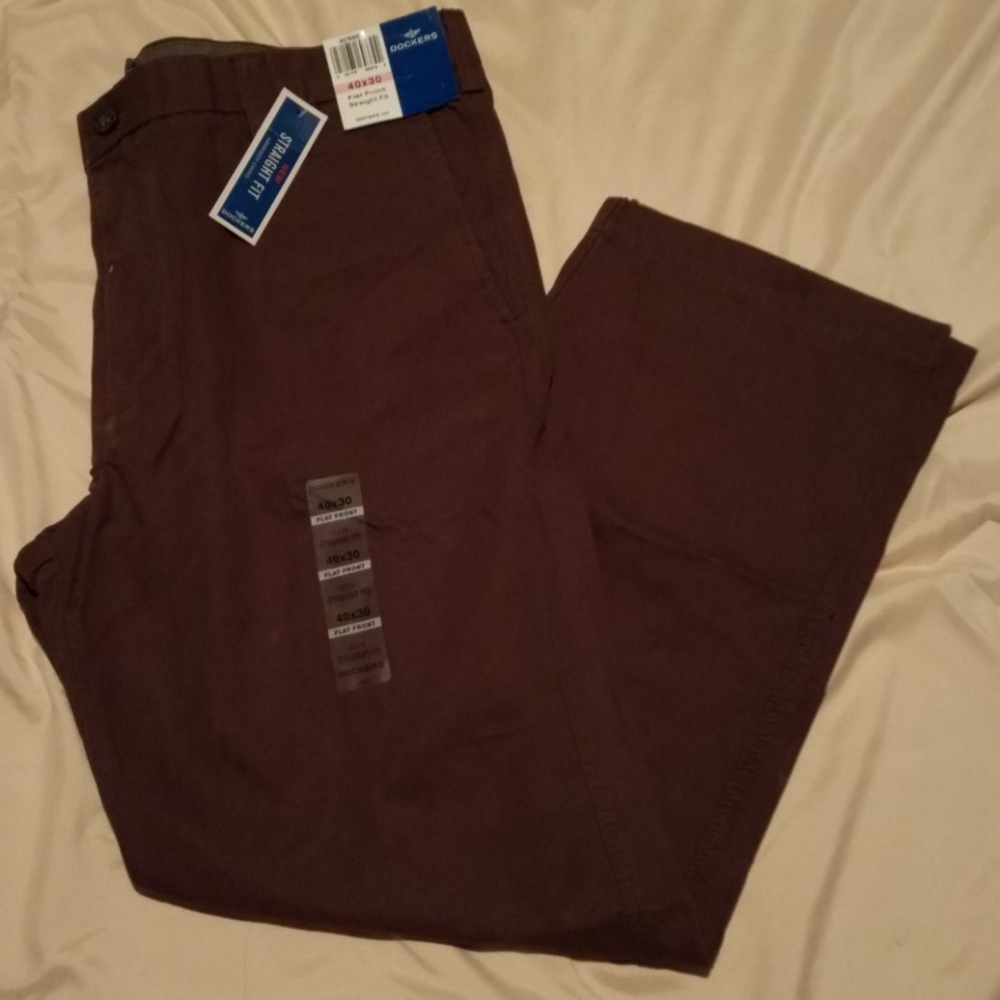 Dockers straight fit slacks